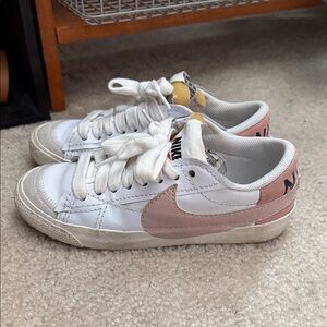 Women’s Nike Blazer Jumbo